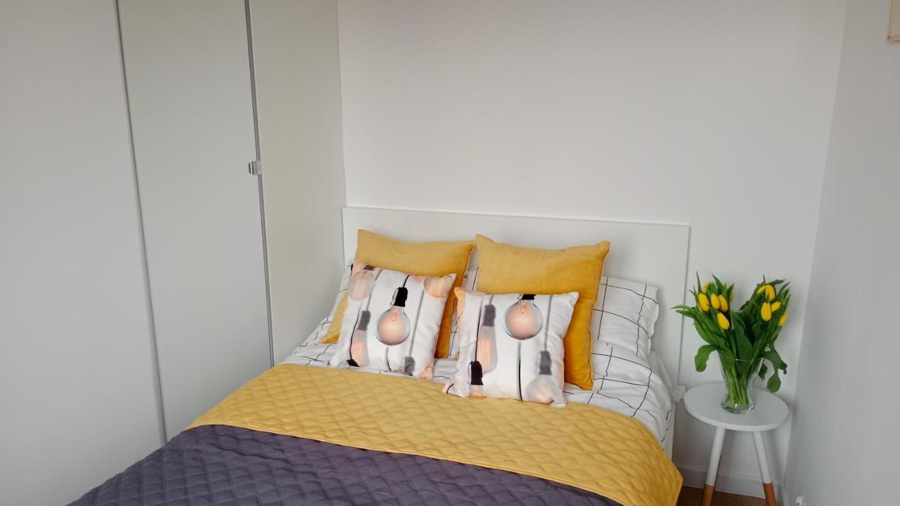 Apartament Dwupokojowy Островец-Свентокшиский Экстерьер фото